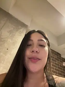 Latina vanessa online show from 28, 3, 2026