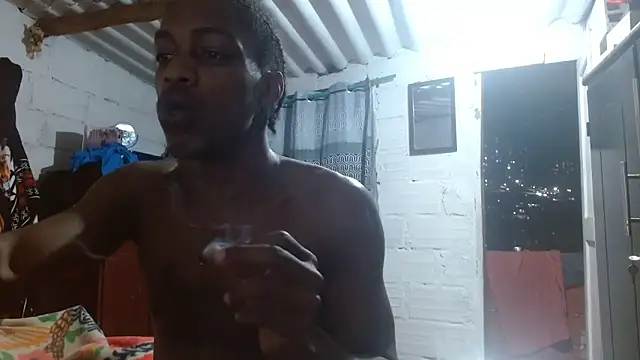 Snapshot of Larry-n-clouds chatting on 18, 1, 2026 Larry-n-clouds online show from 18, 1, 2026