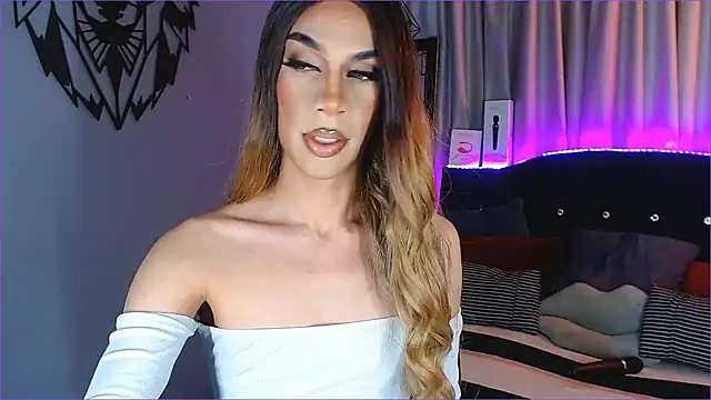 camila hootie online show from 15, 12, 2024