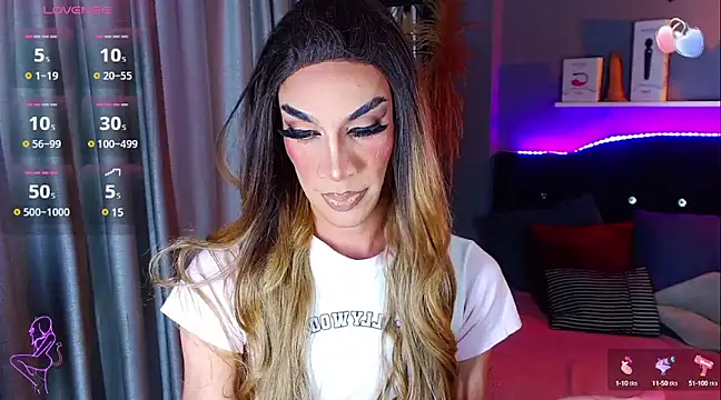 camila hootie online show from 17, 3, 2025