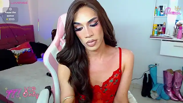 camila hootie online show from 19, 4, 2026