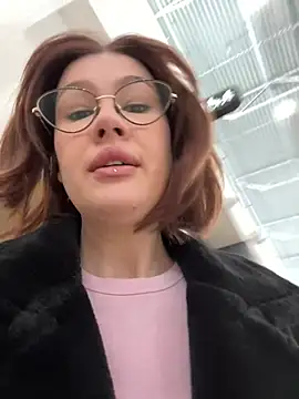 RinaCat online show from 11, 2, 2026