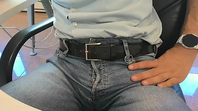 alessandroman2114 online show from 18, 9, 2025