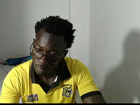  Lowmaypalacios online show from 13, 4, 2026