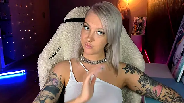 tykioty Miley online show from 24, 4, 2026