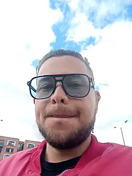 JOHANLEON1 online show from 1, 6, 2026