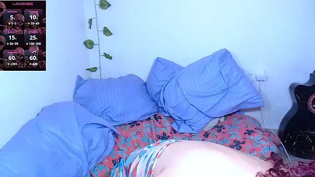 Eli666uwu online show from 17, 12, 2024