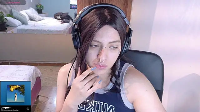 Eli666uwu online show from 2, 10, 2025