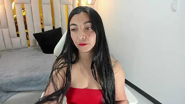 Karla hernandez  online show from 5, 2, 2025