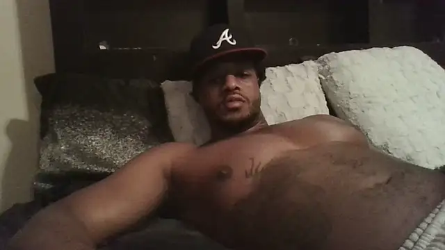 Snapshot of ThatDickSexy2 chatting on 1, 2, 2026 ThatDickSexy2 online show from 1, 2, 2026