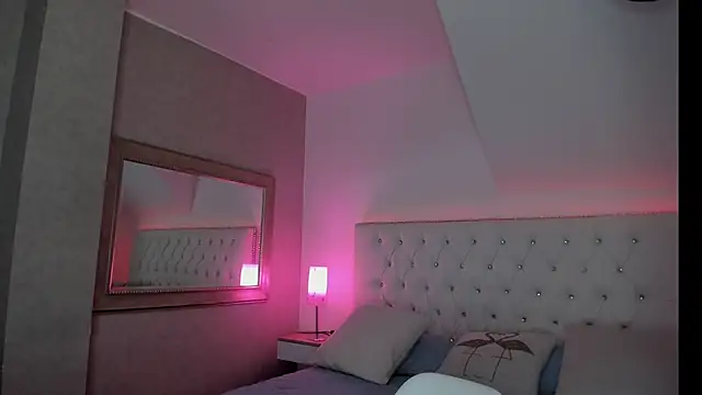 keyla  ross online show from 16, 12, 2024