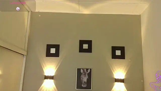 ashley Tompson1 online show from 30, 1, 2025