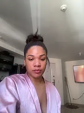 ashley Tompson1 online show from 15, 5, 2026
