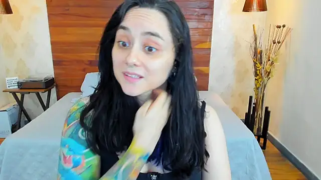 KatherineBond online show from 4, 2, 2025