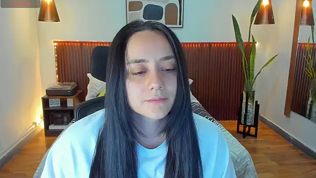 KatherineBond online show from 8, 11, 2025