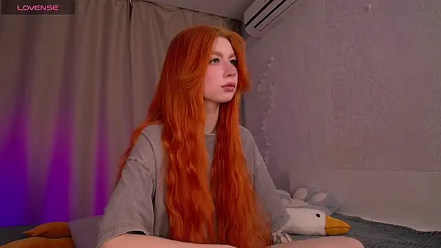 Snapshot of Evaa_Moonn_ chatting on 11, 3, 2025 Evaa Moonn  online show from 11, 3, 2025