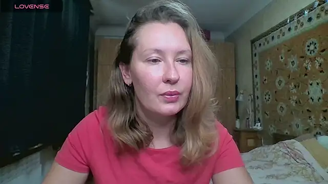 AnnaXLovers online show from 18, 9, 2025