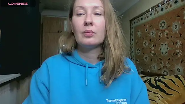 AnnaXLovers online show from 14, 10, 2025