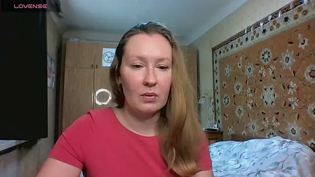 AnnaXLovers online show from 13, 4, 2026