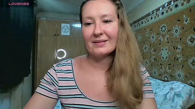 AnnaXLovers online show from 26, 7, 2026