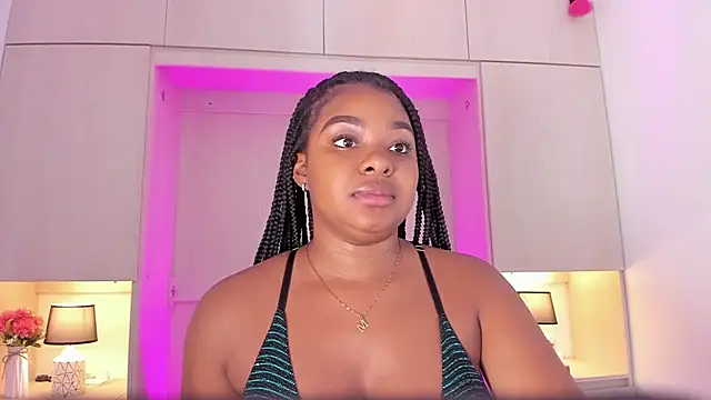 tamaraa smiith online show from 4, 3, 2025