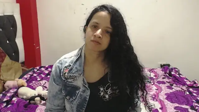 Katty Bones online show from 23, 3, 2025