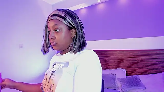 Adelehottman online show from 18, 3, 2026