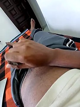 Snapshot of alanjoyoo chatting on 7, 3, 2025 alanjoyoo online show from 7, 3, 2025