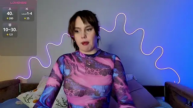 Aisha Riley online show from 24, 2, 2025