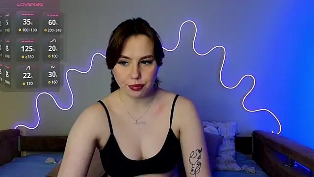 Aisha Riley online show from 3, 3, 2025