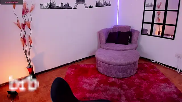 Elizabeth taylor b online show from 16, 1, 2025