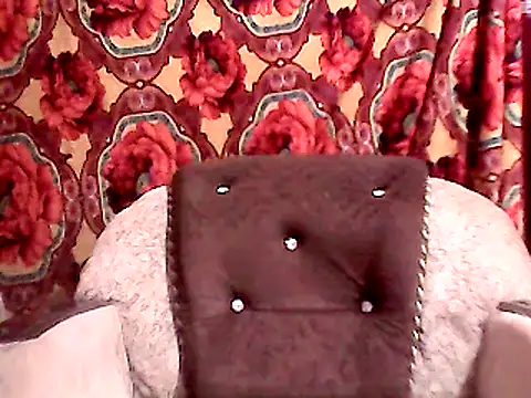 Snapshot of CuteBhabhi10 chatting on 13, 12, 2024 CuteBhabhi10 online show from 13, 12, 2024