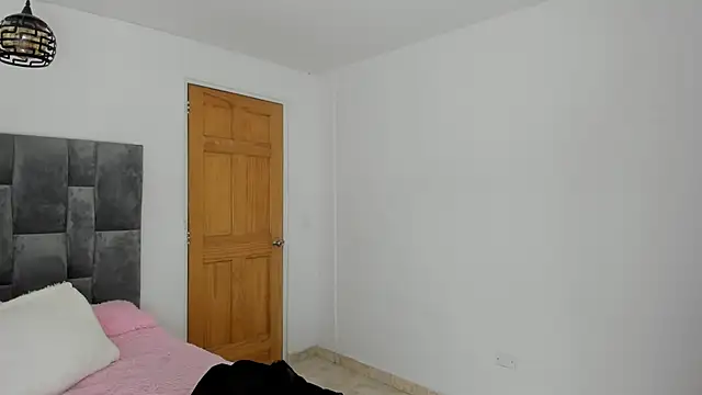  Little angel69 online show from 18, 2, 2025