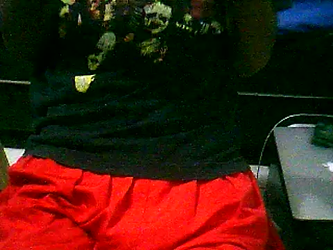 Snapshot of Skinnynerd chatting on 10, 12, 2024 Skinnynerd online show from 10, 12, 2024