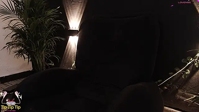 Ash gusbig online show from 16, 1, 2025