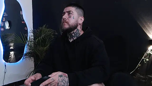 Ash gusbig online show from 19, 3, 2025