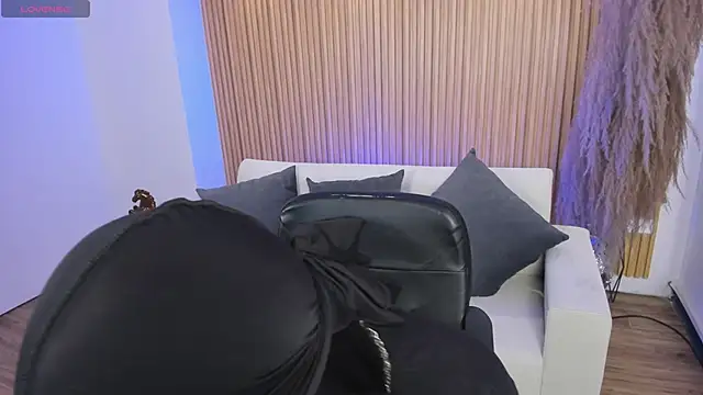 ArigyGomez online show from 25, 1, 2025