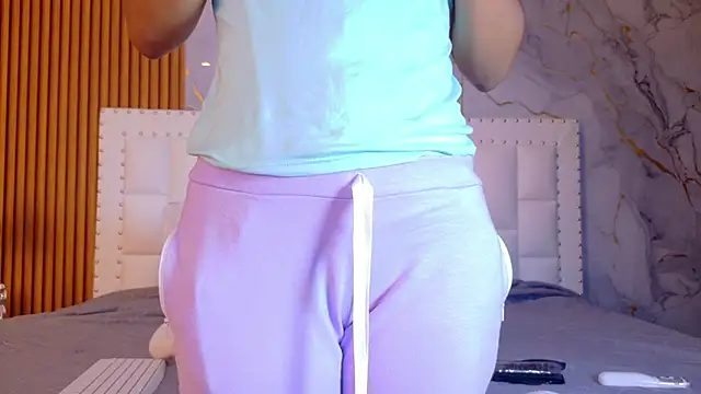 Snapshot of indianschoolgirl chatting on 12, 2, 2026 indianschoolgirl online show from 12, 2, 2026