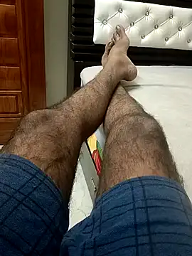 Snapshot of You_are__mine_ chatting on 8, 1, 2025 You are mine online show from 8, 1, 2025