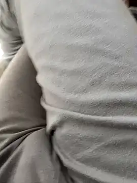 Snapshot of You_are__mine_ chatting on 24, 10, 2025 You are mine online show from 24, 10, 2025