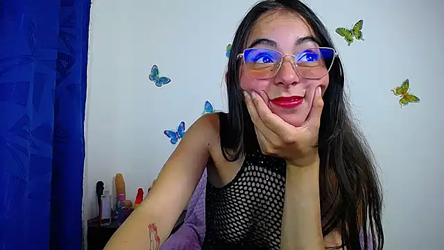 Snapshot of hot_girl01_hanna chatting on 18, 3, 2025 hot girl01 hanna online show from 18, 3, 2025