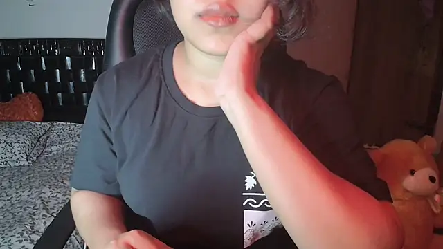 Most-Beautiful-Queen online show from 6, 10, 2025