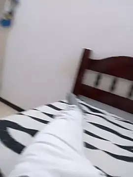 maikinhopL online show from 30, 1, 2025