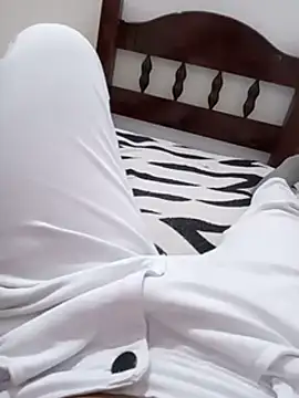 maikinhopL online show from 31, 1, 2025