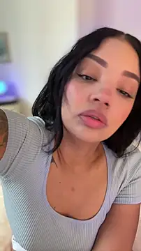 Sara LipsX online show from 5, 4, 2026