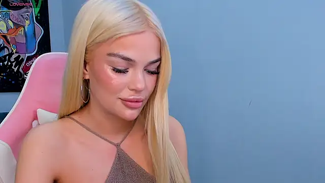 Angel Sapphire  online show from 1, 3, 2025