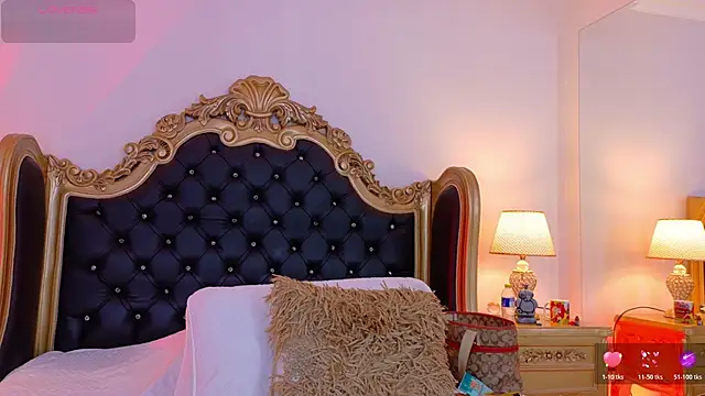 AdelinaVans online show from 10, 3, 2026