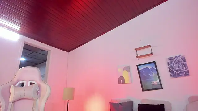 Aliciia cute1 online show from 14, 9, 2025