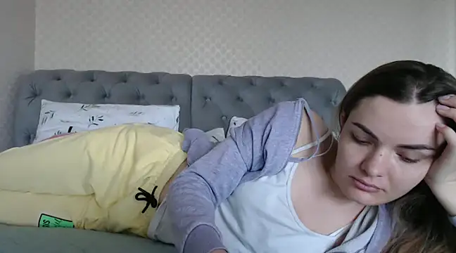  JustmeHere  online show from 13, 2, 2025