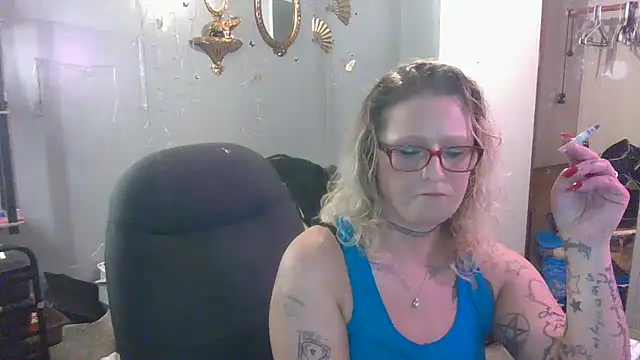 Lisalovely6981 online show from 17, 3, 2025